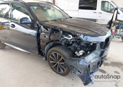 2025 BMW X5 xDrive40I из США, поврежденный, VIN 5UX23EU03S9Y20805